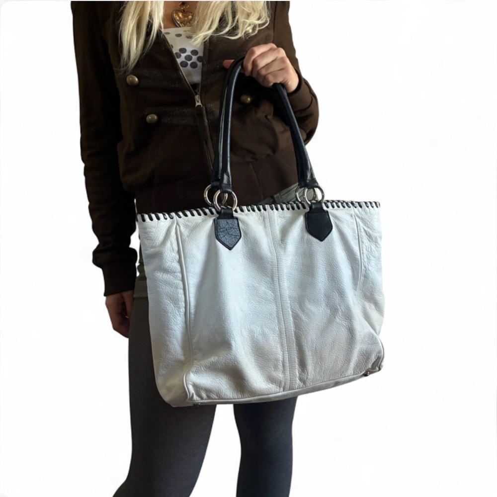 Innue Genuine Italian Leather Tote White with Black Handles